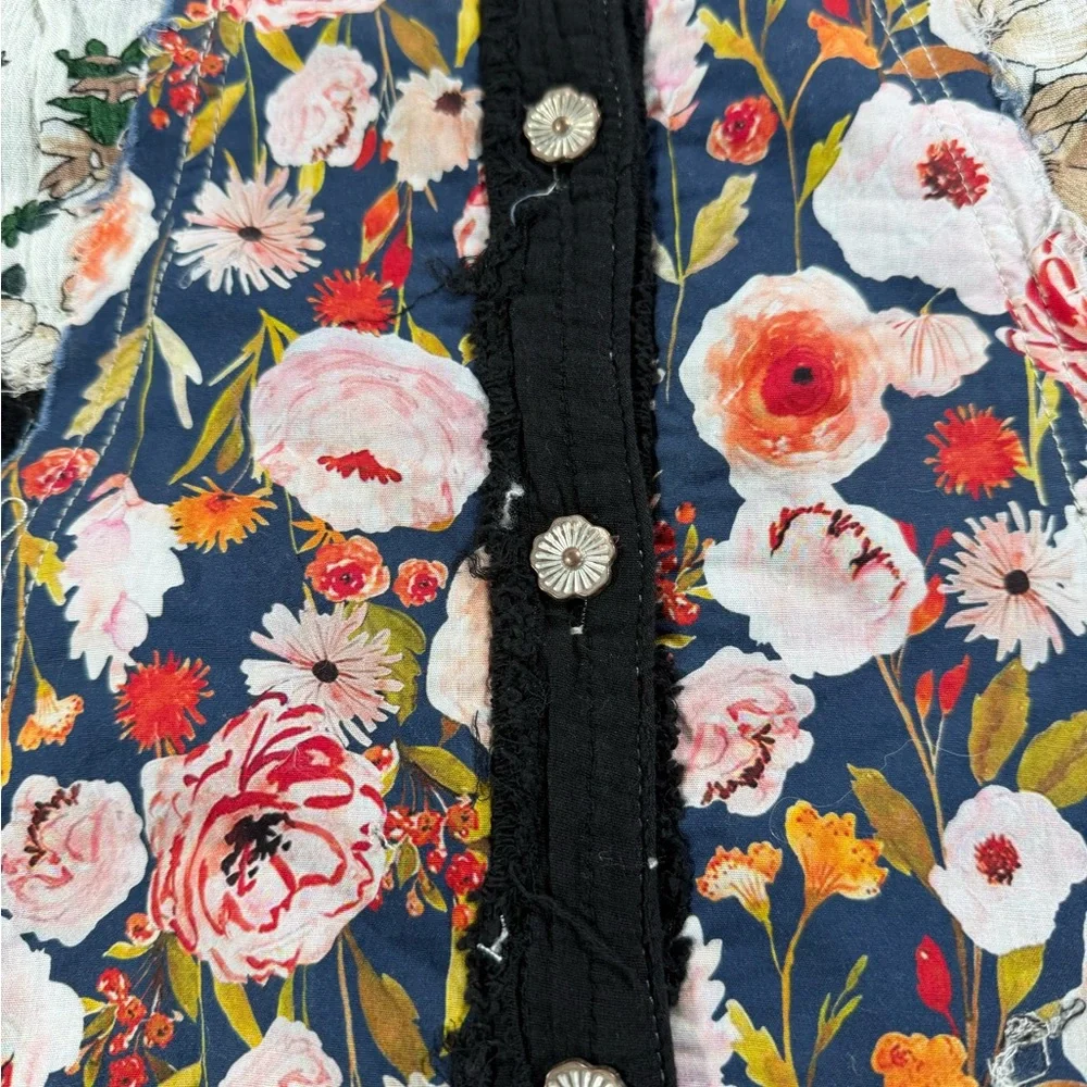 POL Black Floral Patchwork Utility Jacket - Picture 11 of 16